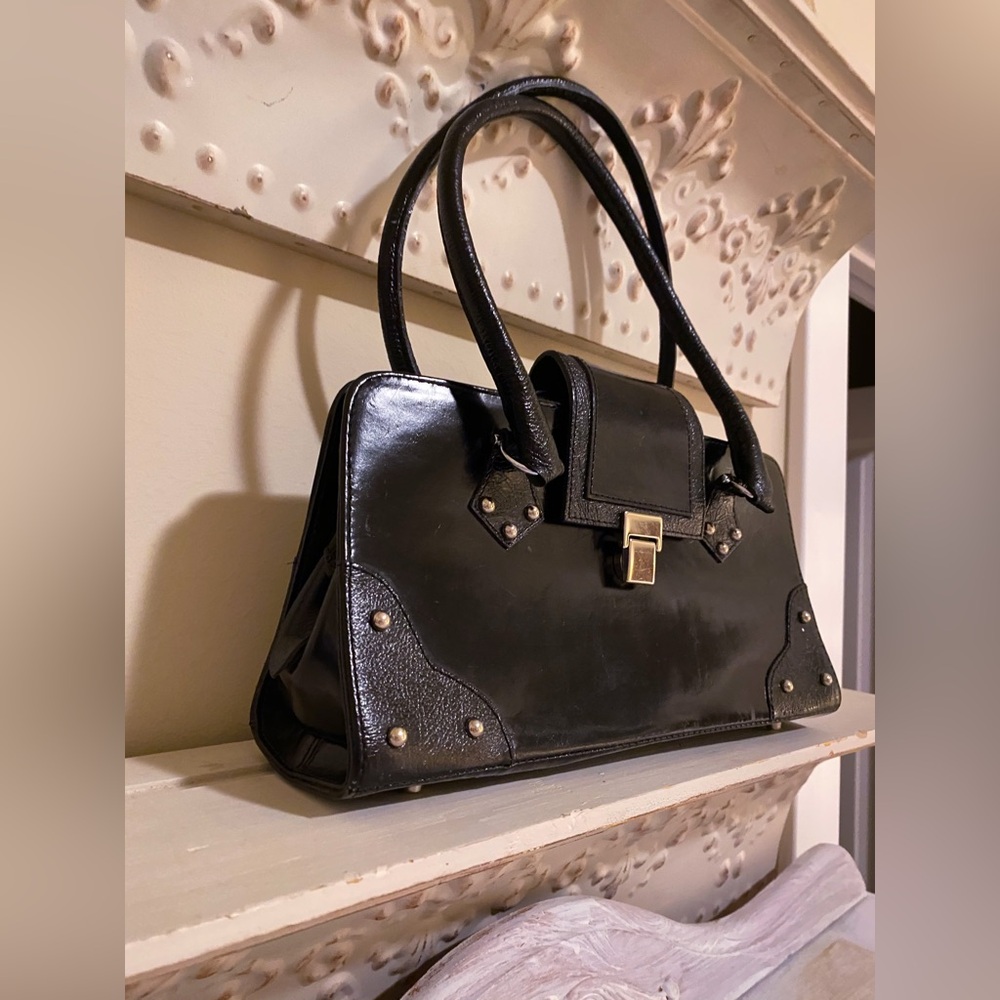The A’Vida Vintage Cocktail Purse